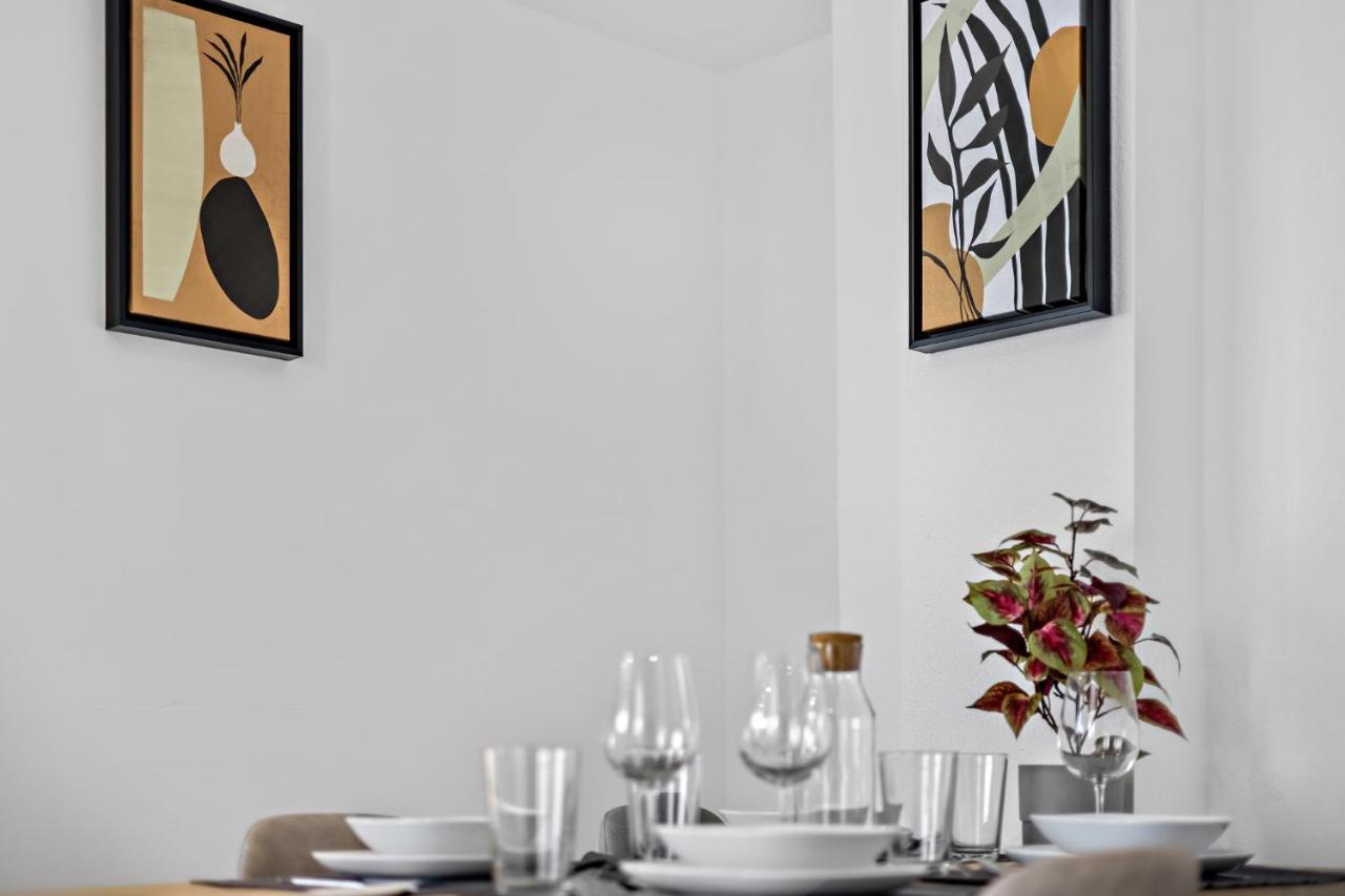 Apartment Luxomes - Spacious For 4 - Kitchen - Parking Ingolstadt