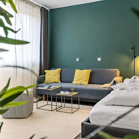 Luxomes - Spacious Studio For 4 - Kitchen - Parking Ingolstadt Exterior foto