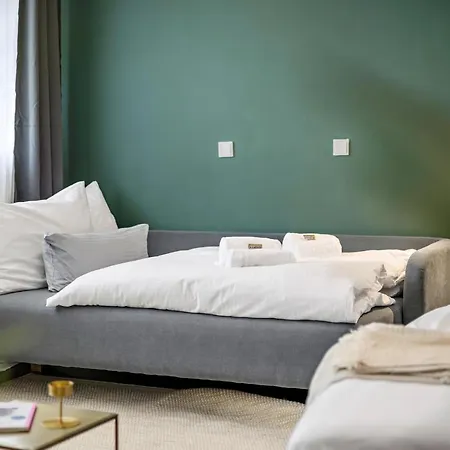 Luxomes - Spacious Studio For 4 - Kitchen - Parking Ingolstadt Exterior foto