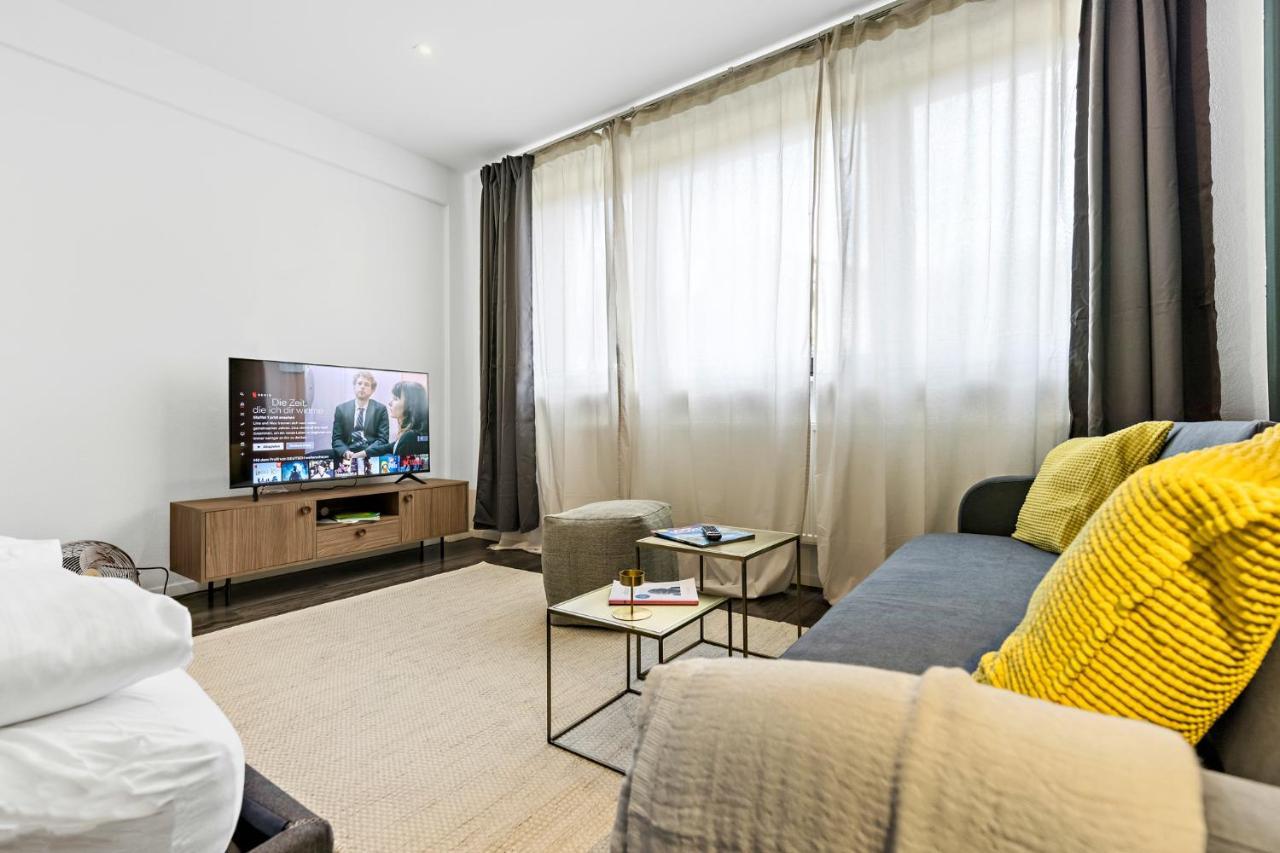 Apartment Luxomes - Spacious For 4 - Kitchen - Parking *