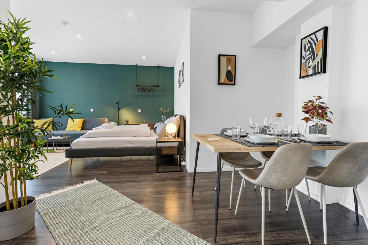 Luxomes - Spacious For 4 - Kitchen - Parking